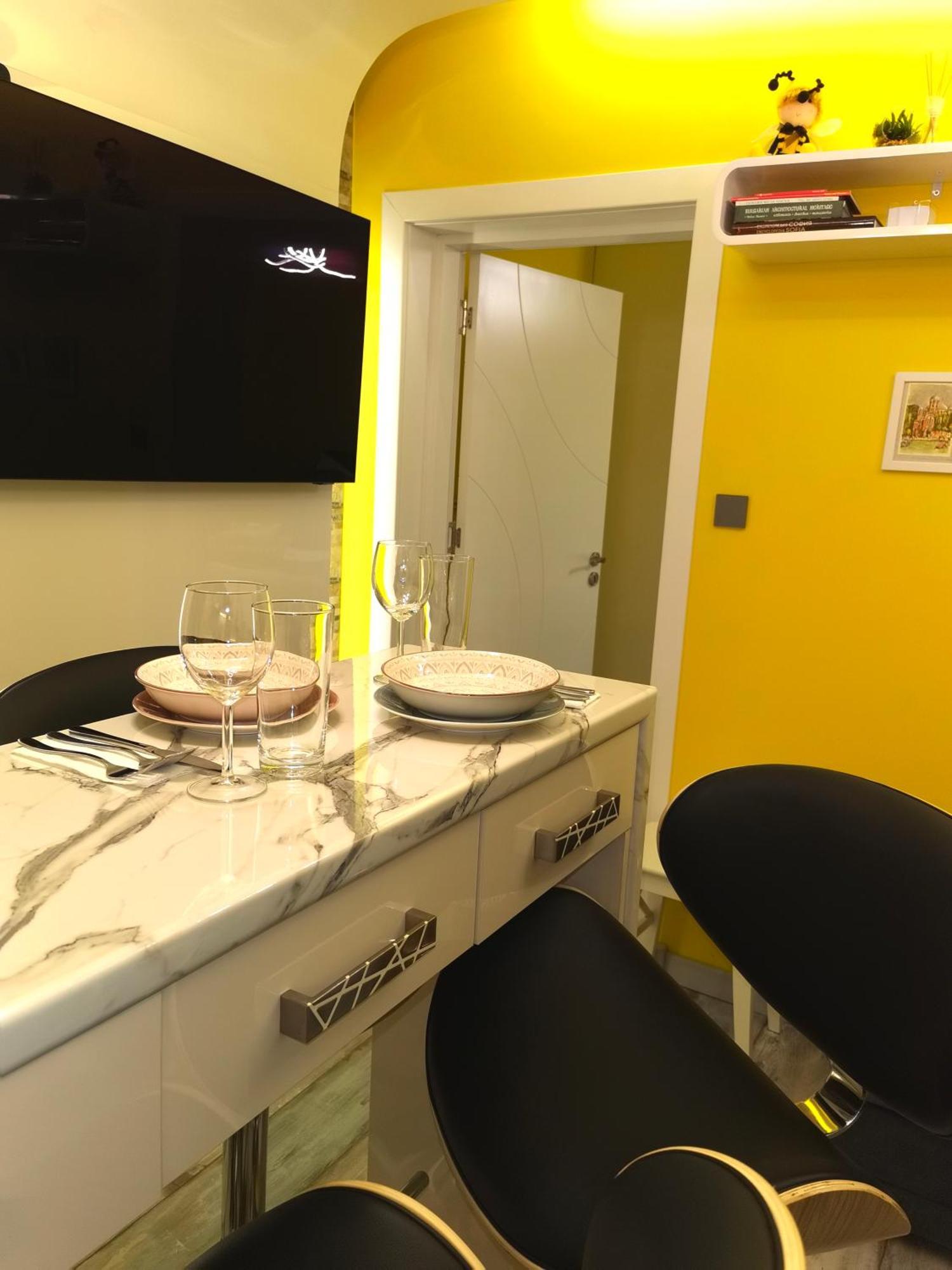 Sofiel Cozy Apartment - Top Center Σόφια Εξωτερικό φωτογραφία